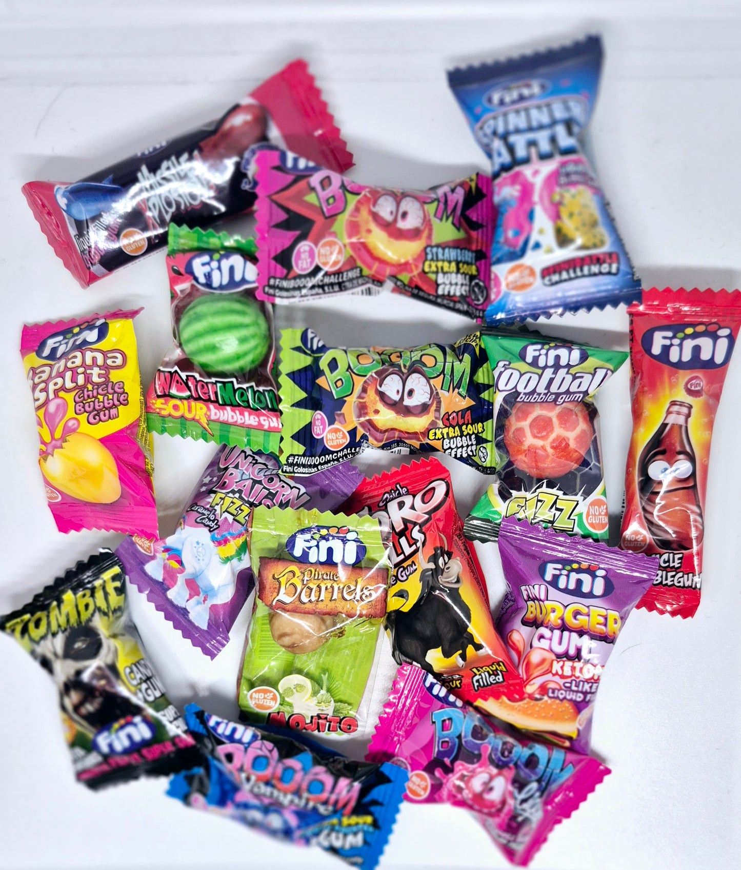 Assortiment de 15 différents gommes et bonbons FINI