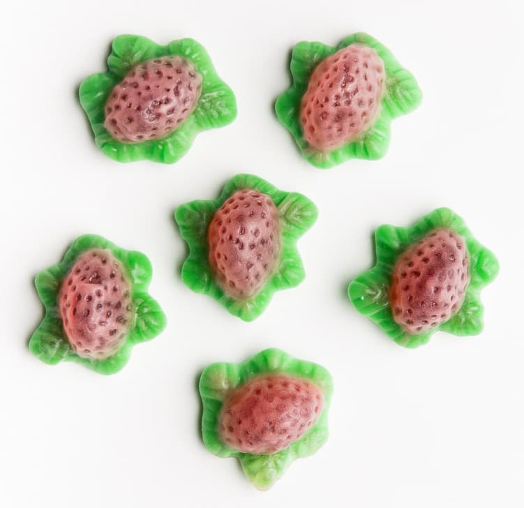 20 Petites fraises farcies